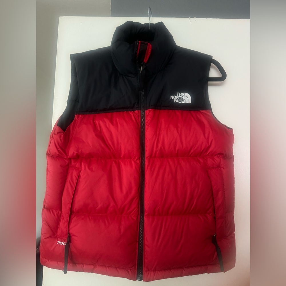 New The North Face 1996 Retro Nuptse Vest Red S